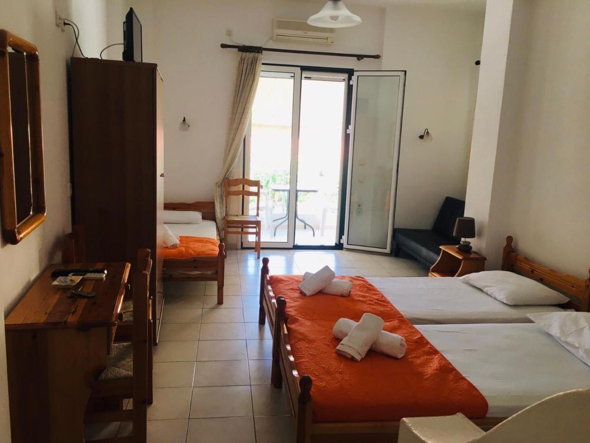 Araliki Apartments & Studios Loutrá Edipsoú Eksteriør bilde